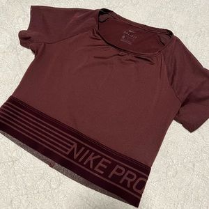 Nike Pro Athletic Crop Top